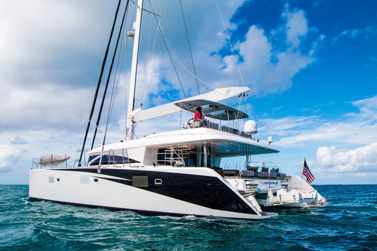 Lagoon 620 For Sale
