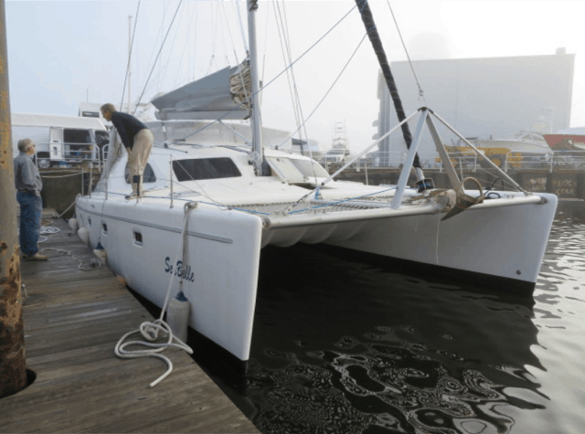 seabelle maxim 38 forward docked