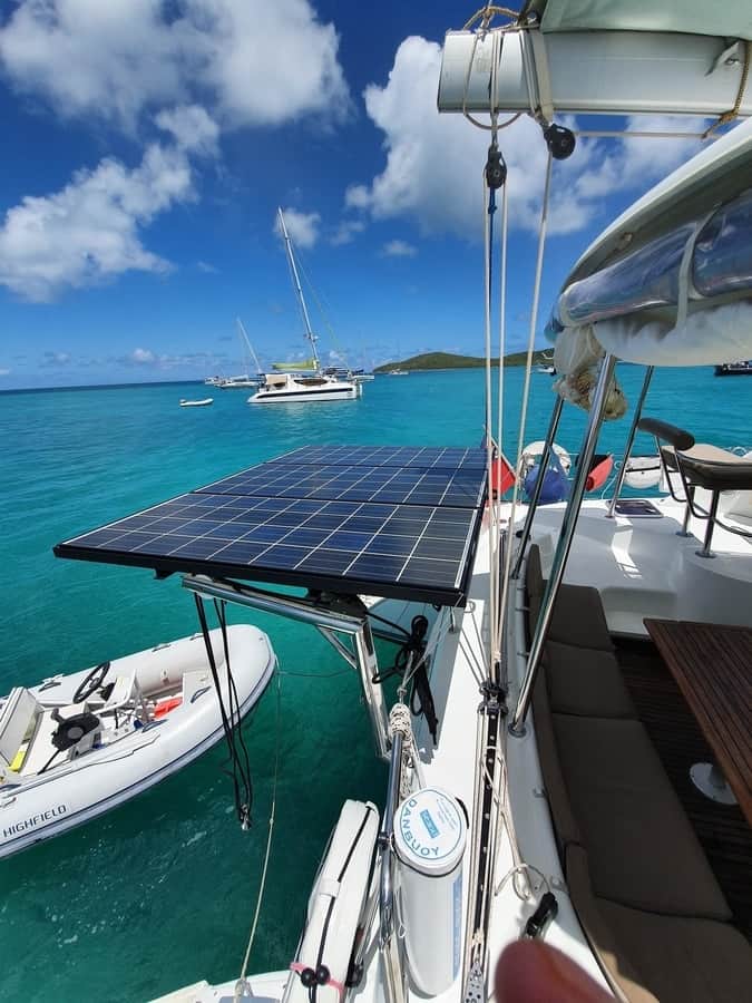 2011 Lagoon 380 S2 Solar Panels and Davits